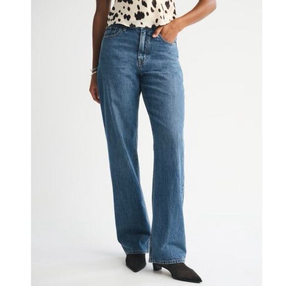 Abercrombie & Fitch Denim - Abercrombie & Fitch The Loose High Rise Jeans Blue Denim Size 26 Women’s EUC